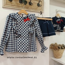 Noma Fernandez conj camisa y falda Milan