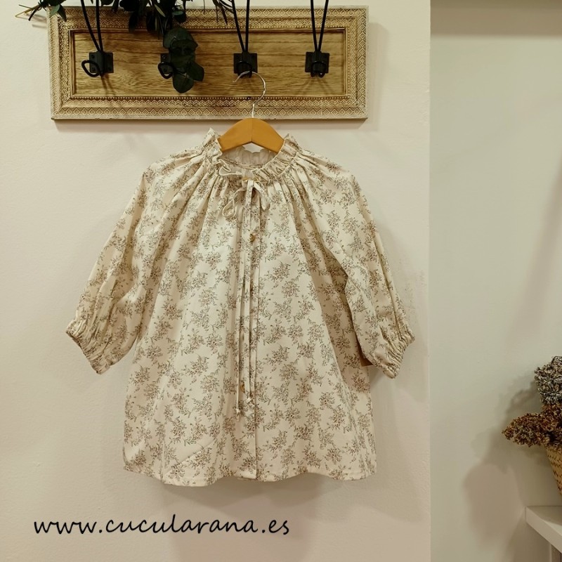 mia y lia blusa florecitas beige