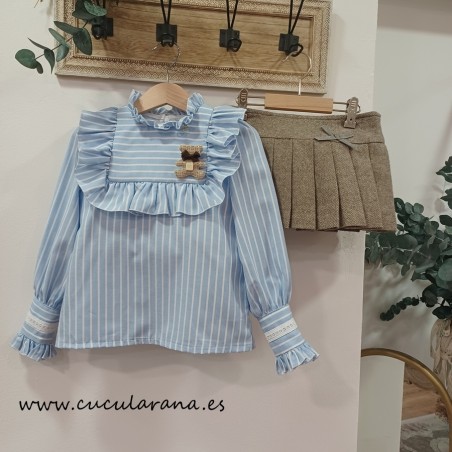 Noma Fernandez conjunto blusa y short venecia