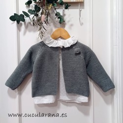 mi lucero chaqueta gris pompocito